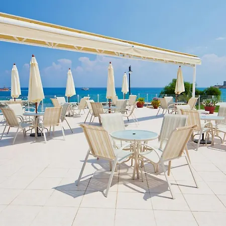 Sunport Hotel Seafront Rooms ! 3* Kyrenia (Northern Cyprus)