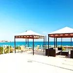 Sunport Boutique Hotel & Restaurant Beachfront Rooms ! 3*