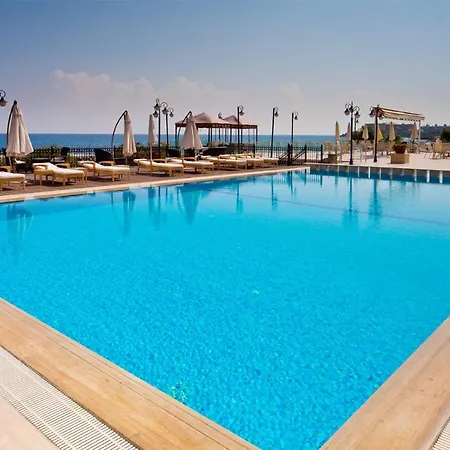 Sunport Boutique Hotel & Restaurant Beachfront Rooms ! Hotel Kyrenia (Northern Cyprus)