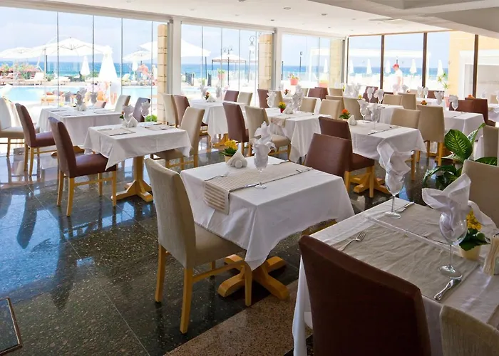 Szálloda Sunport Boutique Hotel Beachfront Rooms ! Kerínia