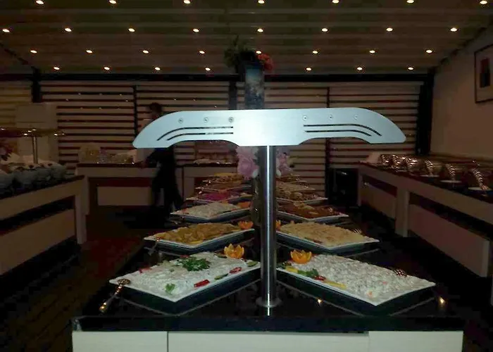 Sunport Hotel Seafront Rooms ! Hotel Kirenia