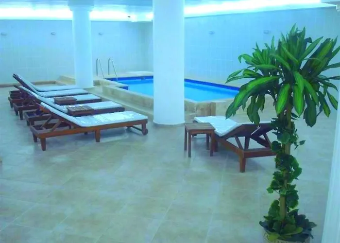 Sunport Hotel Seafront Rooms ! Kirenia