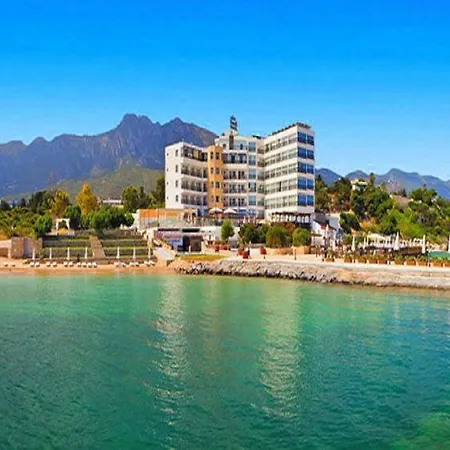 Ada Beachfront Boutique Hotel & Restaurant 3*