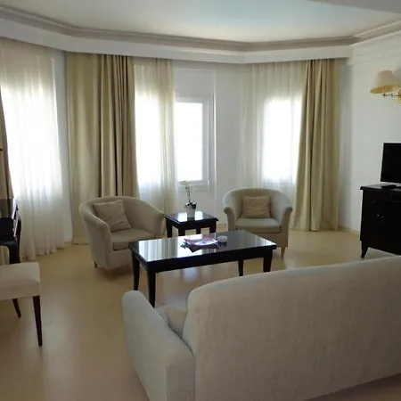 Ada Beachfront Boutique Hotel & Restaurant